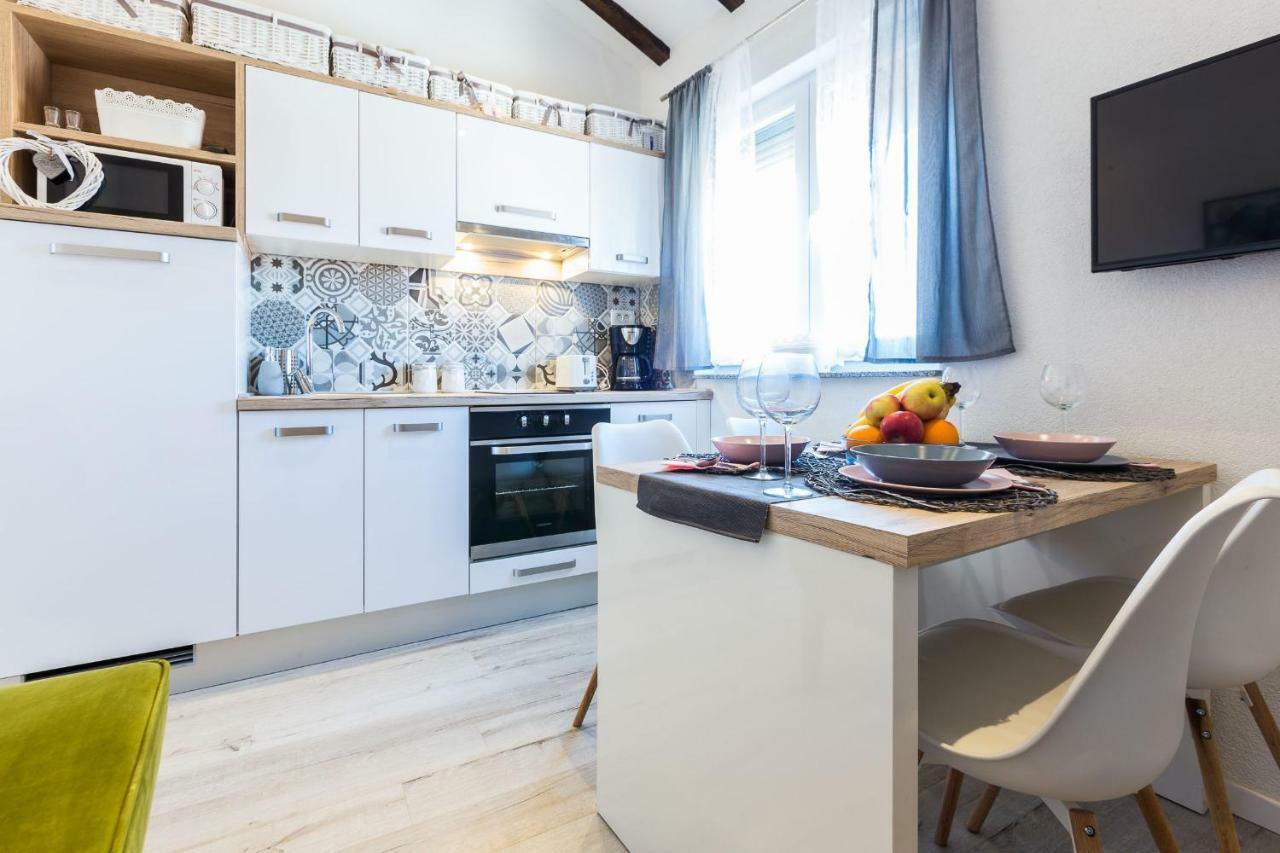 Apartments Mazijini Dvori Zadar Ngoại thất bức ảnh
